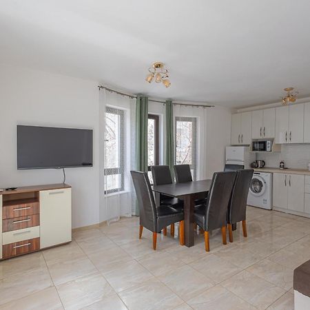 Sea Garden Marina 3 Apartment וארנה מראה חיצוני תמונה