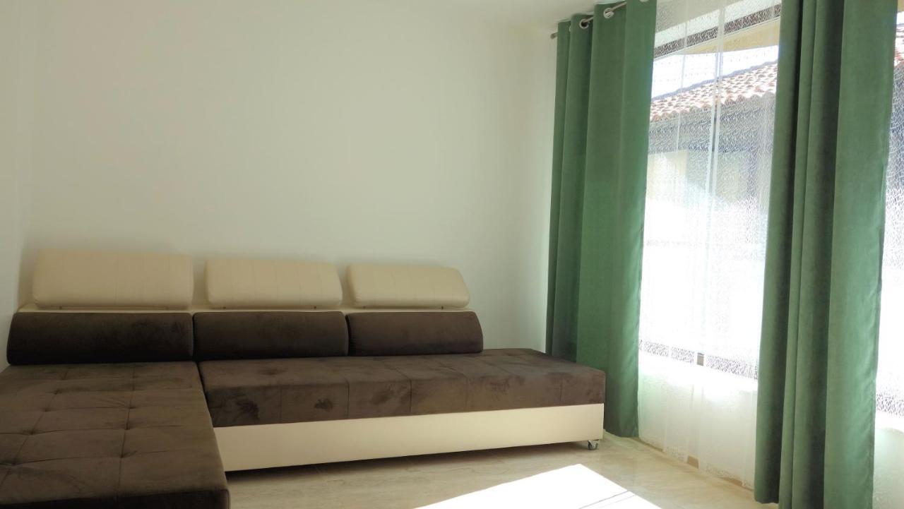 Sea Garden Marina 3 Apartment וארנה מראה חיצוני תמונה
