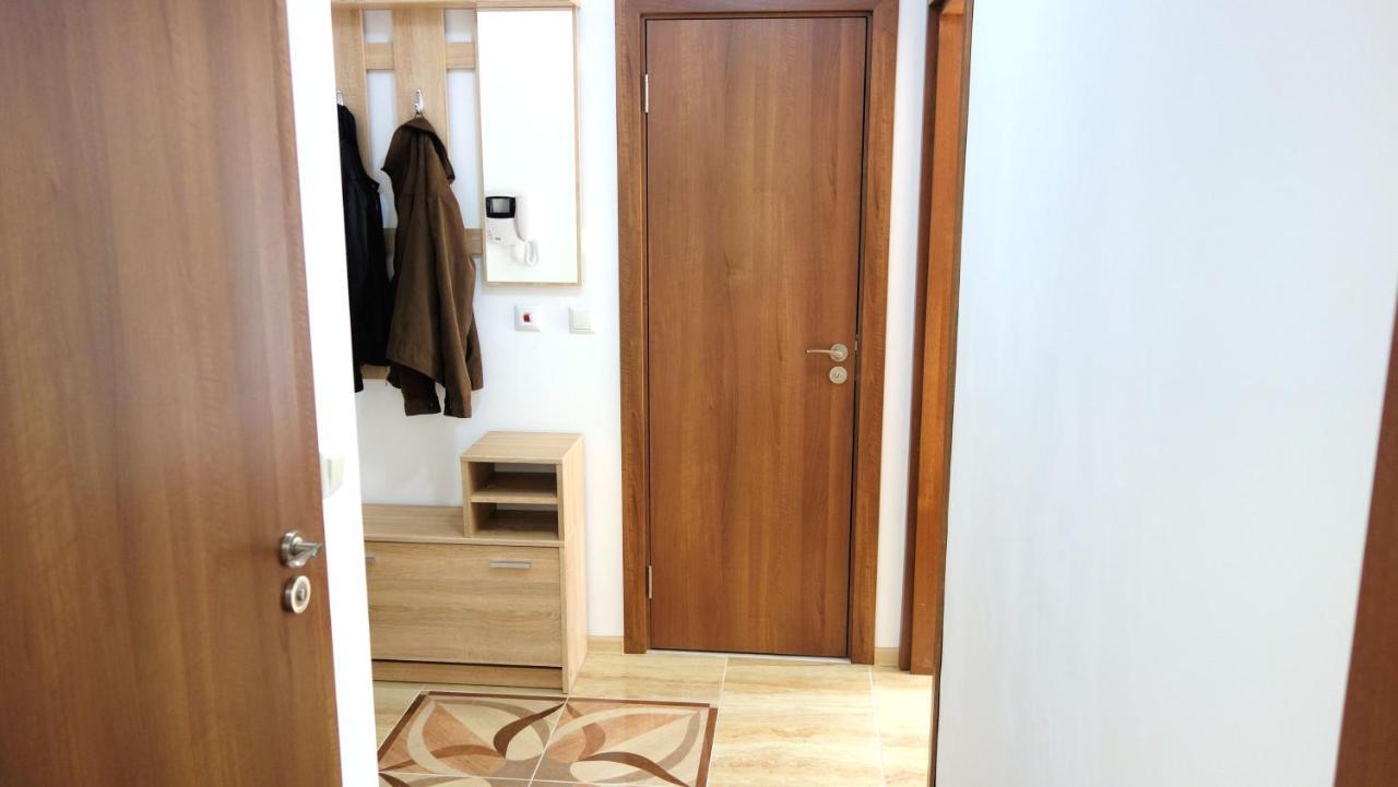 Sea Garden Marina 3 Apartment וארנה מראה חיצוני תמונה